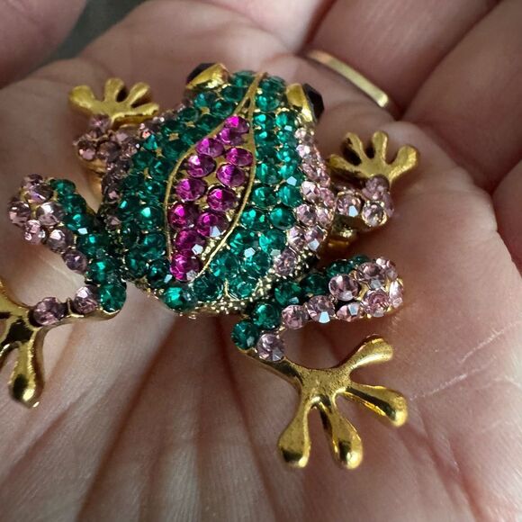Frog Brooch With Colorful Stones - Picture 3 of 5